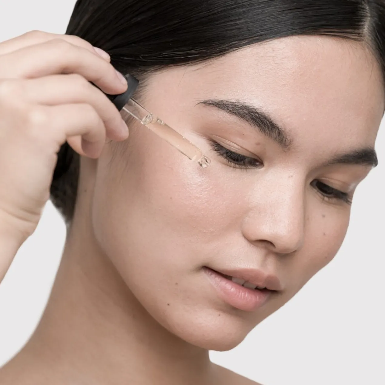Radiance Sérum Facial con Ácido Hialurónico y Centella Asiática
