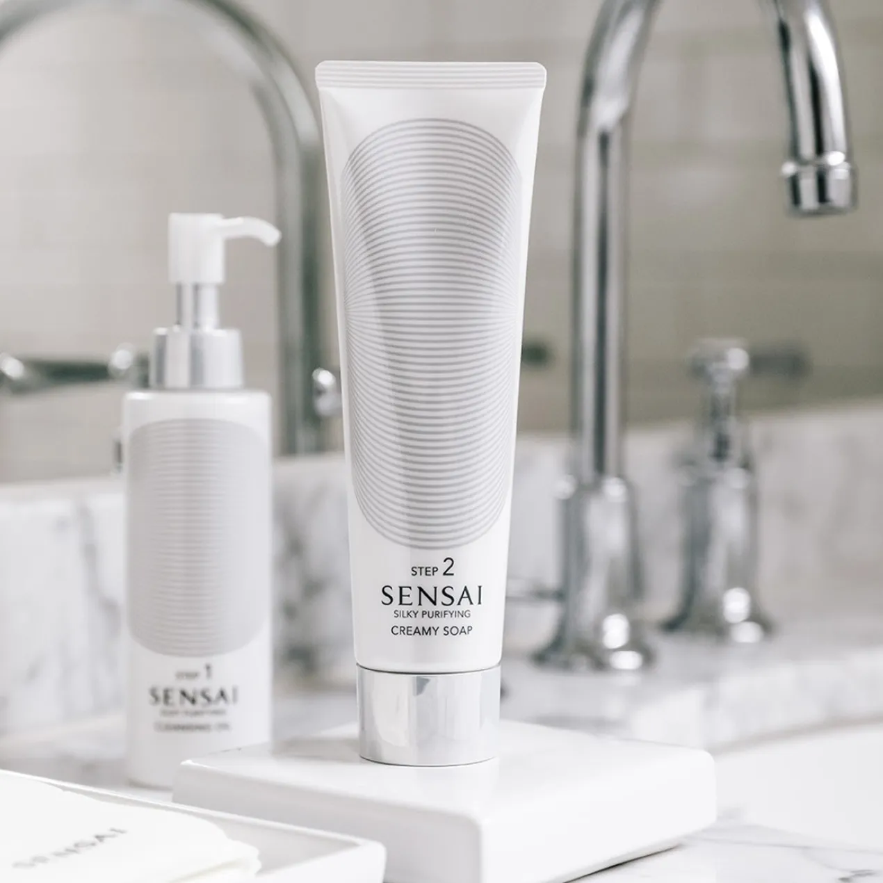Sensai Silky Purifying Creamy Soap Jabón Facial