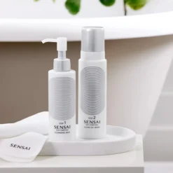 Silky Purifying Clear Gel Wash