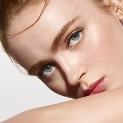 Skin Tint Base Iluminadora