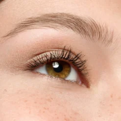 Sombra de Ojos en Crema