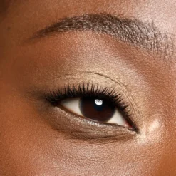 Sombra de Ojos en Crema