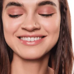 Sombra de Ojos en Crema