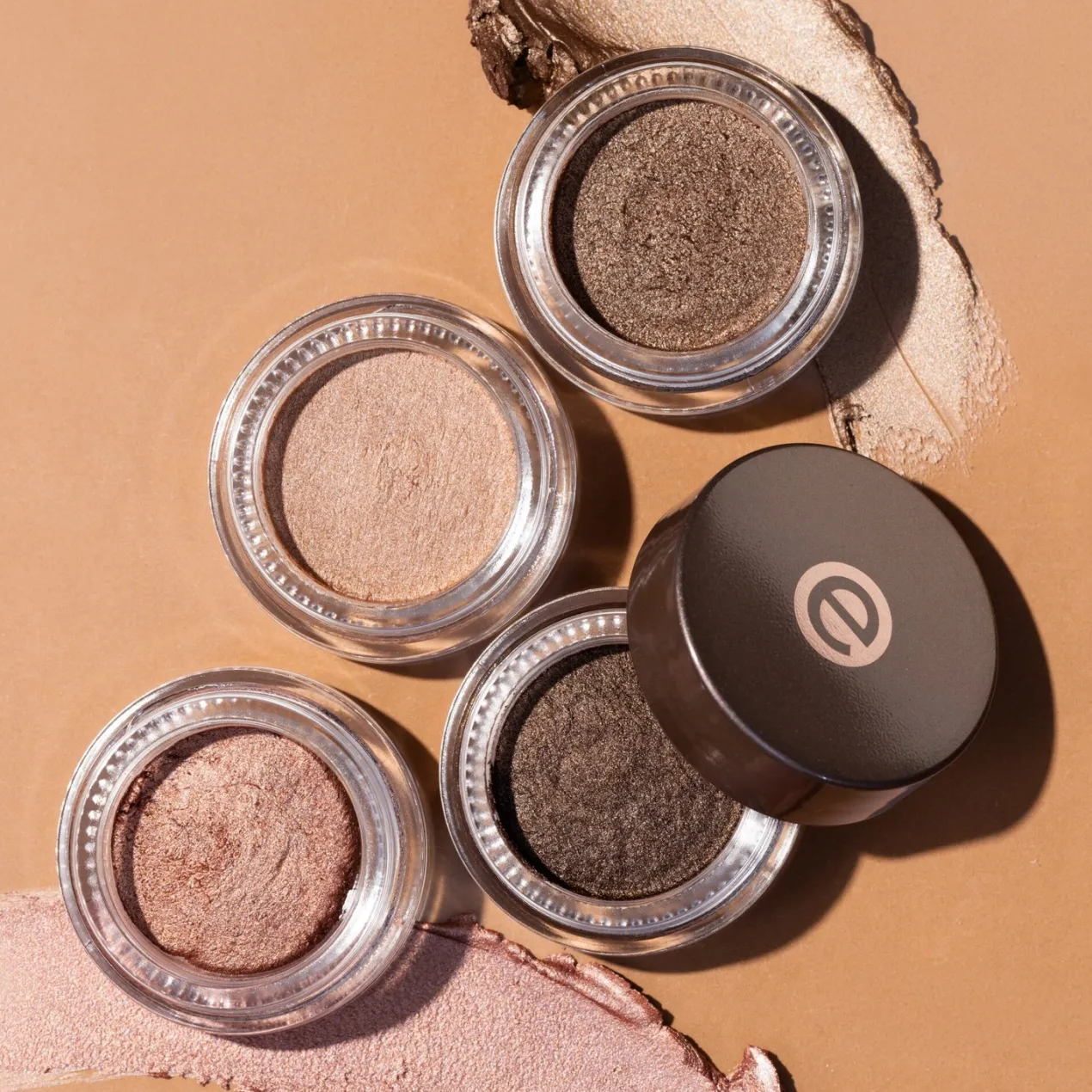 Sombra de Ojos en Crema