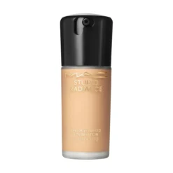 Studio Radiance Serum - Powered Foundation Base de maquillaje 24 hs hidratación