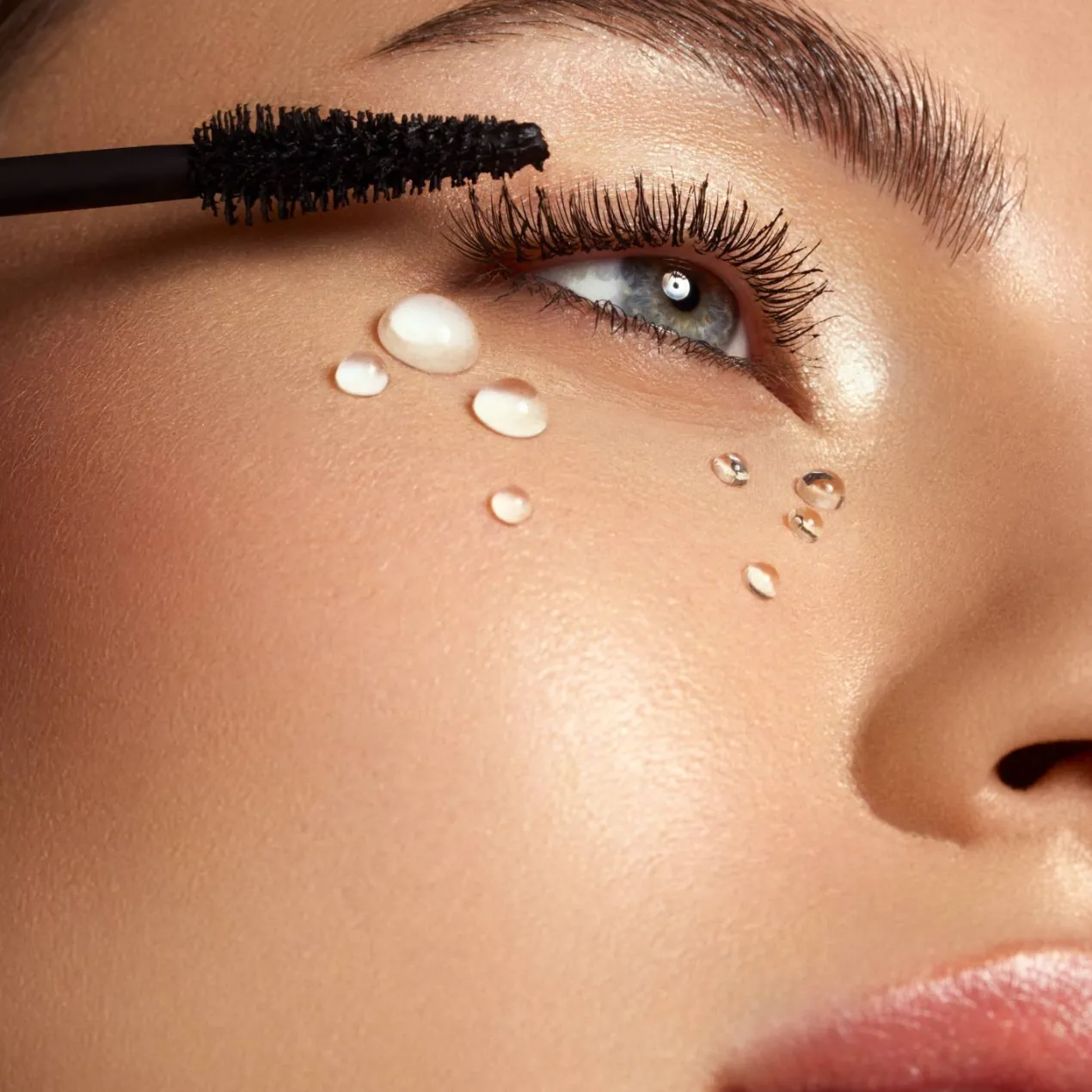 Subliminal X Volume Máscara de Pestañas Waterproof