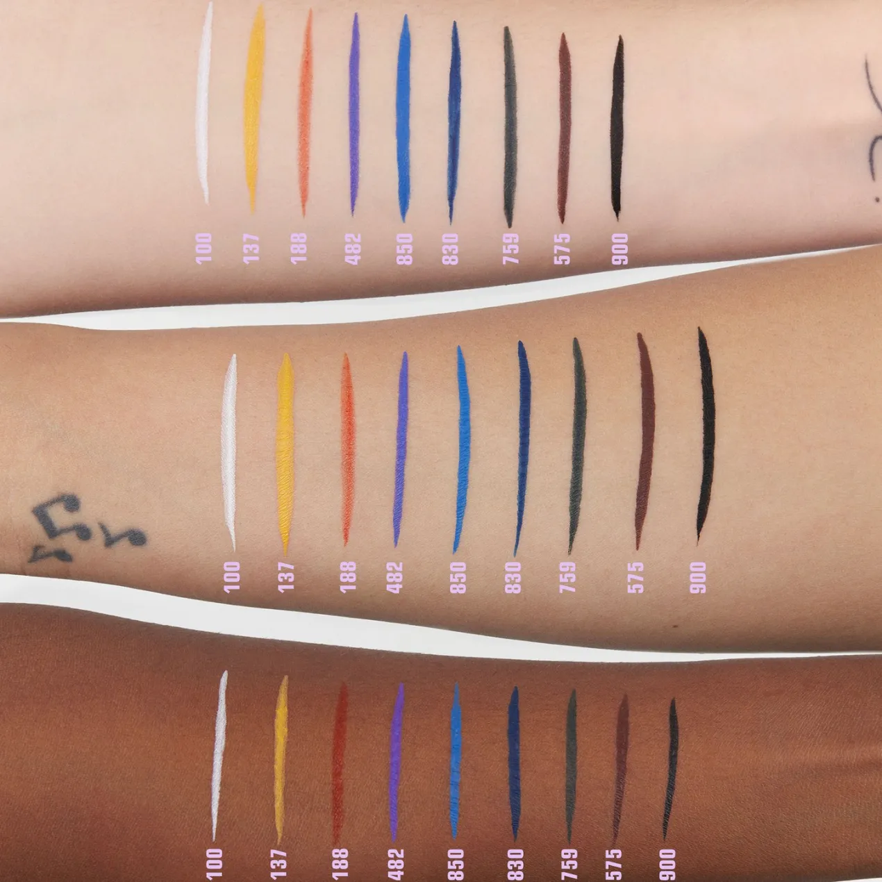 The Color Pen Eyeliner Delineador de Ojos