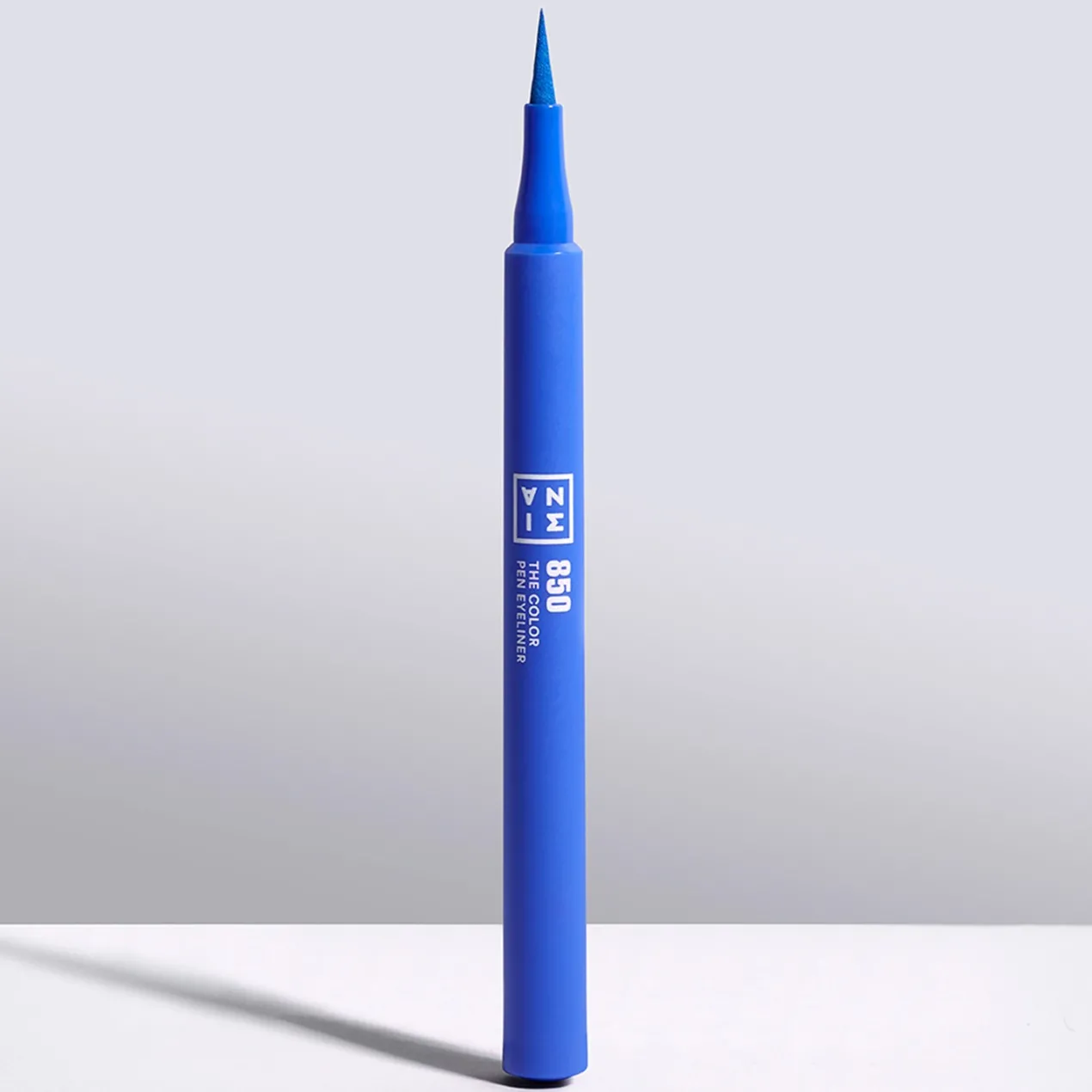 The Color Pen Eyeliner Delineador de Ojos