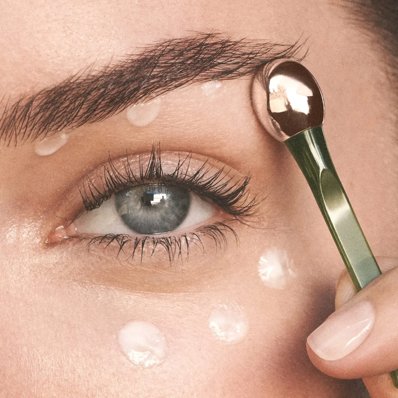 The Eye Concentrate Contorno Ojos Antiedad