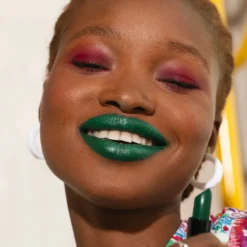 The Lipstick Barra de Labios