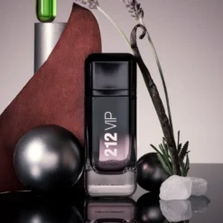 212 VIP Black Eau de Parfum