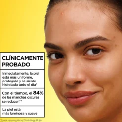 Vitamina C Wonder Tint SPF50+ Fluido con Color