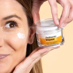 Vitamin C Crema Facial Efecto Antioxidante + Luminosidad